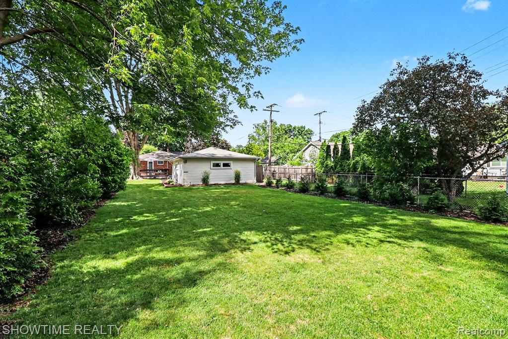 1955 Catalpa Drive, Berkley, MI 48072 — Photo 25