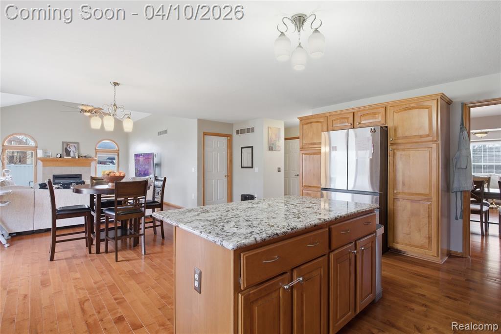 31480 Daisy Court, Rockwood, MI — Photo 9