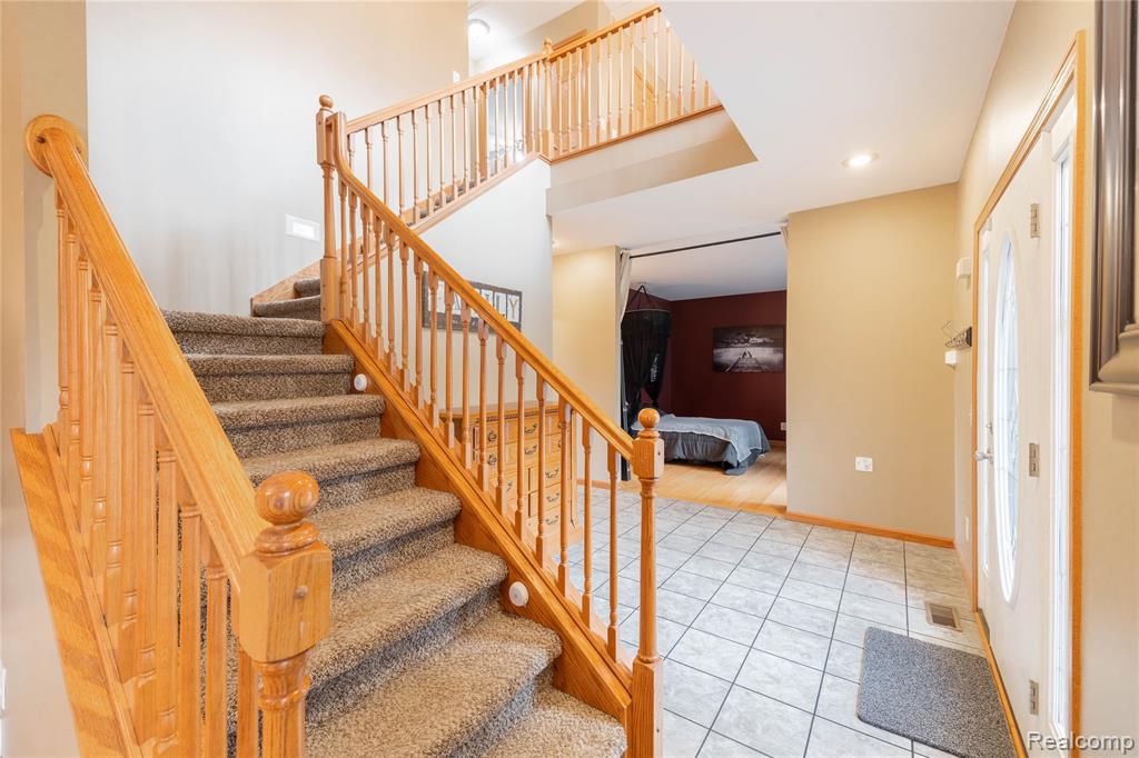 28101 Elwell Road, Belleville, MI 48111 — Photo 19