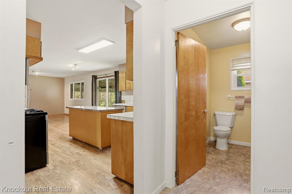 5992 Dubois Road, Vassar, MI 48768 — Photo 35