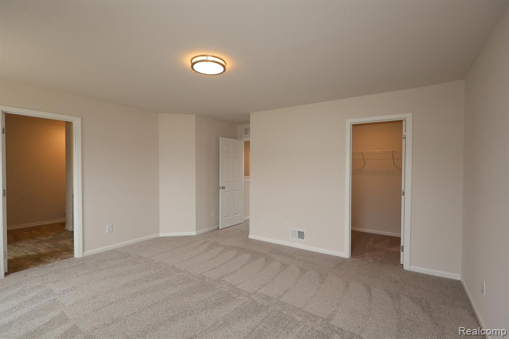 642 Harvest Way, Chelsea, MI 48118 — Photo 18