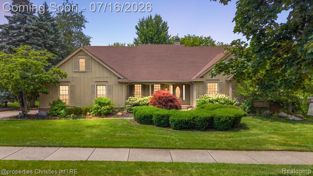 969 Whitegate Drive, Northville, MI 48167 — front exterior