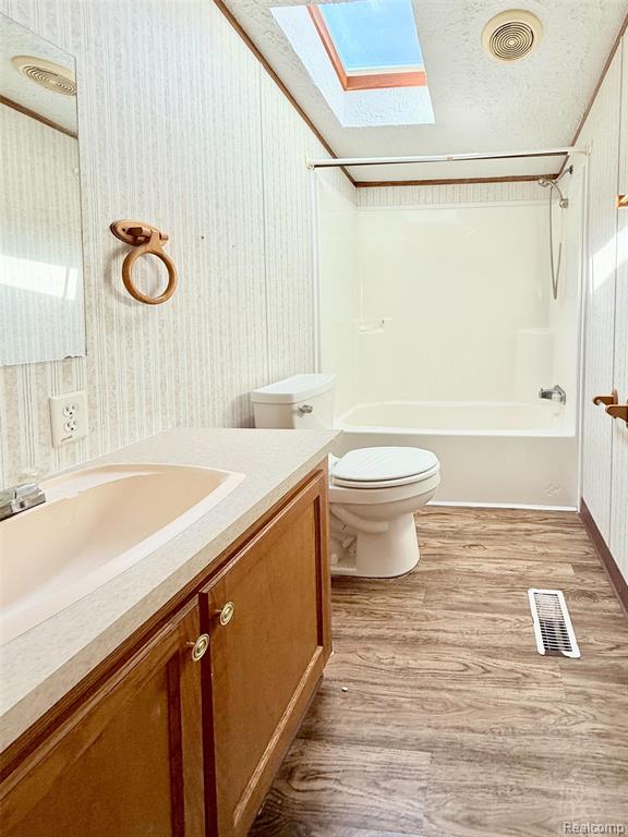 10846 Ashley Court, Willis, MI 48191 — Photo 16