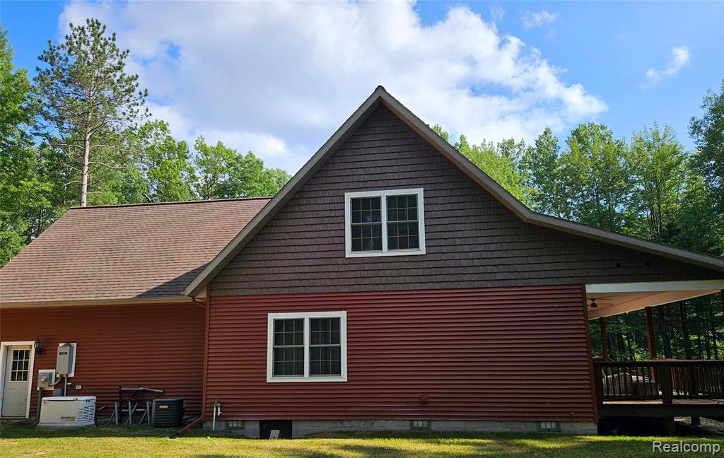 4345 Brenda Court, MI 48656 — Photo 39