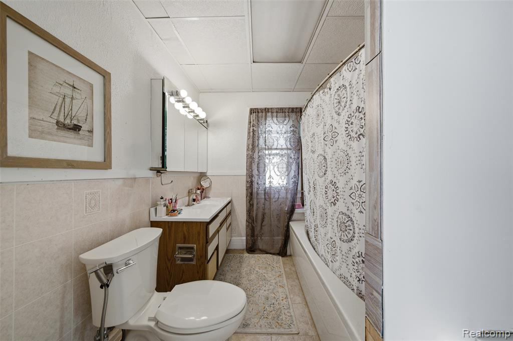991 E Euclid Street, Detroit, MI 48211 — Photo 30