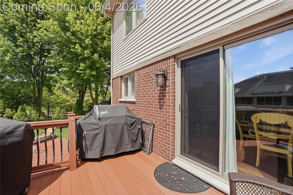 8605 Vista Court, Westland, MI — Photo 32