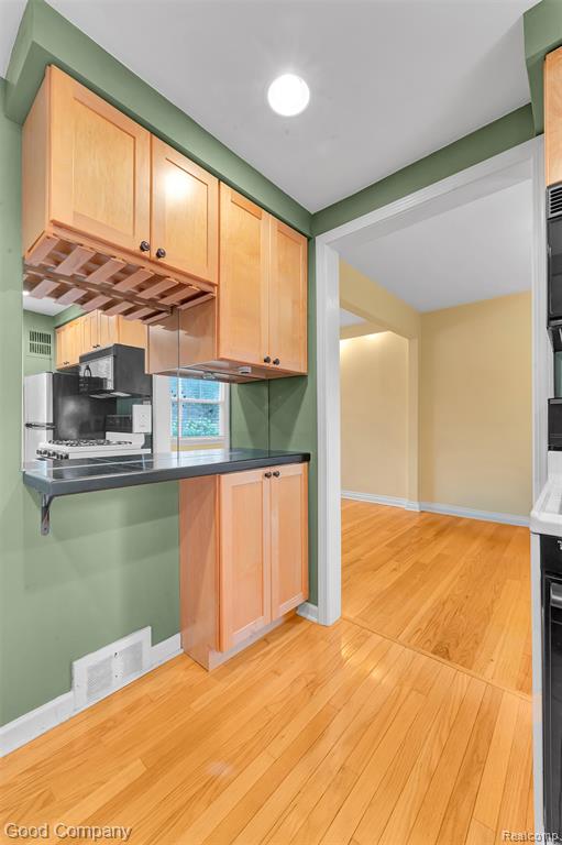 714 Graefield Court, Birmingham, MI 48009 — Photo 9
