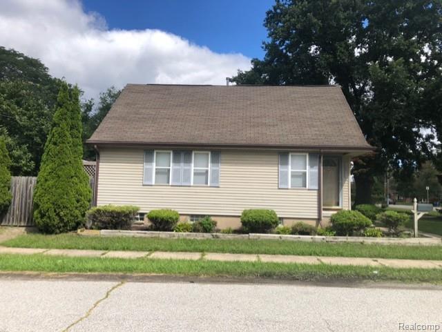 16811 BEECH DALY Road, Redford, MI 48240 — Photo 2