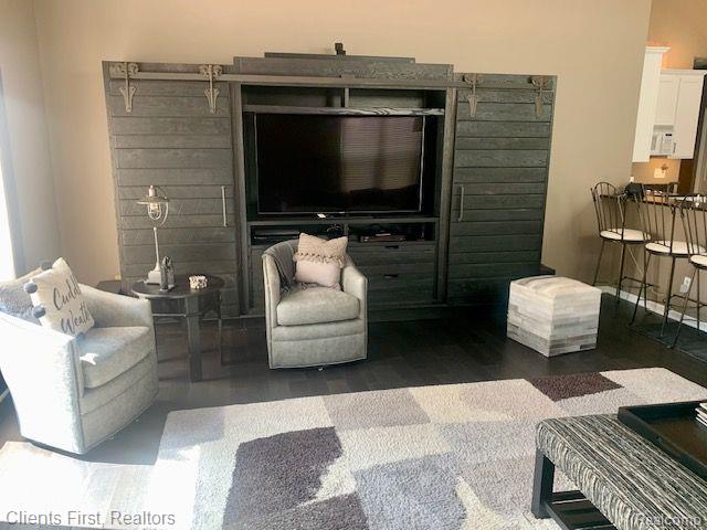 41473 TWAIN, Novi, MI 48377 — Photo 11