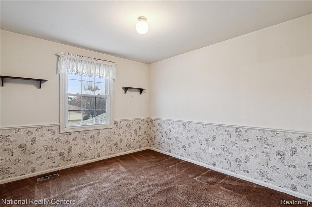 41250 Appleby Court, Northville, MI 48168 — Photo 37
