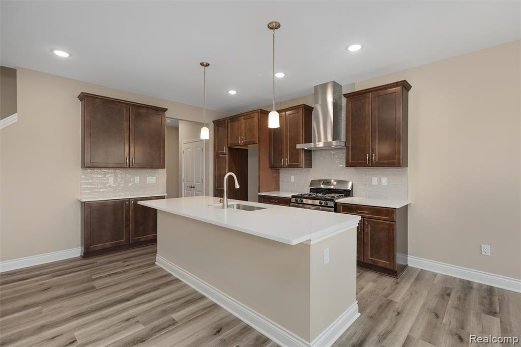 811 Balmoral Ln, Troy, MI 48085 — Photo 4