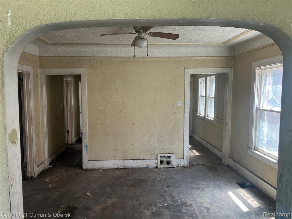 47 W Arizona Street, Highland Park, MI 48203 — Photo 19