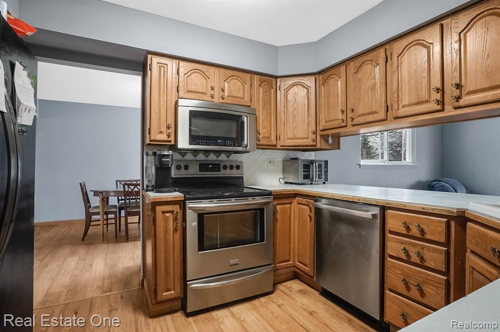 5132 WISHING WELL Drive, Grand Blanc, MI 48439 — Photo 5