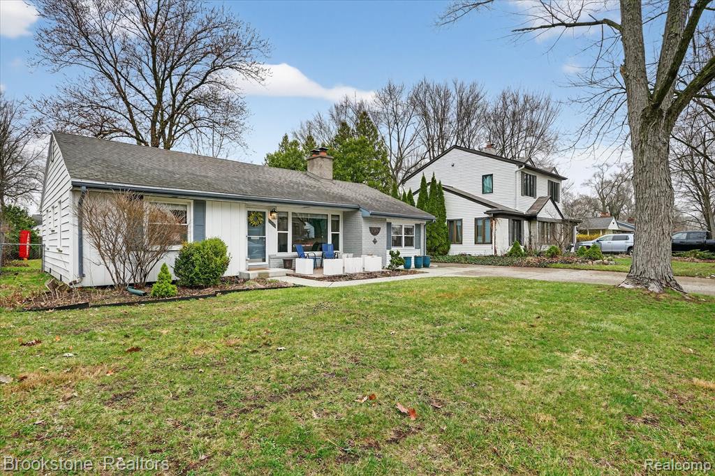 15636 Kirkshire Avenue, Beverly Hills, MI 48025 — Photo 2
