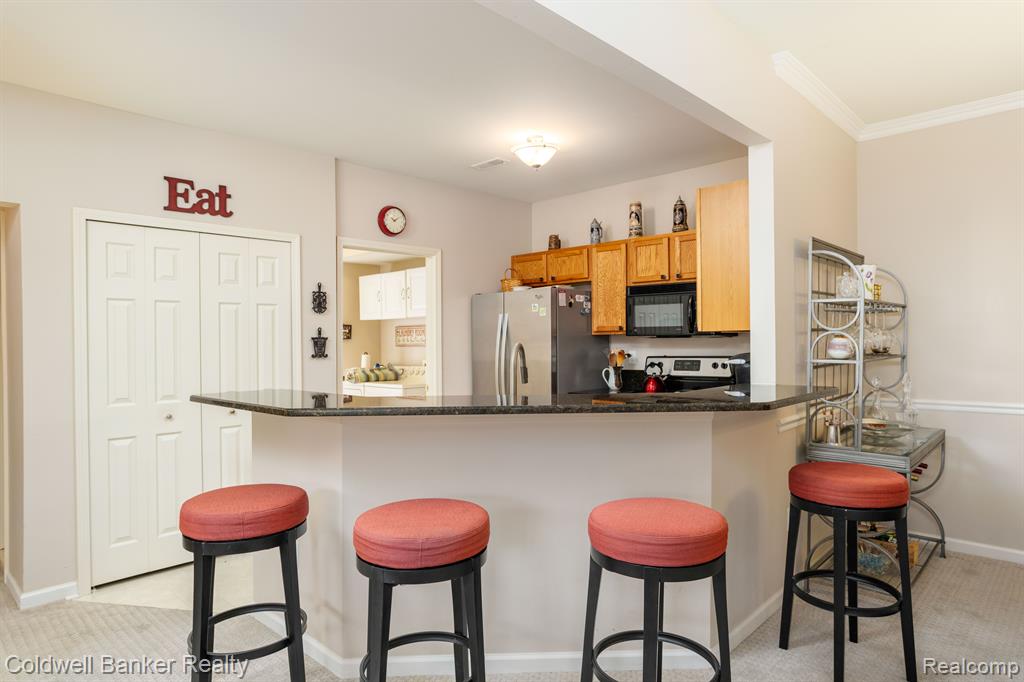 19106 CHESAPEAKE Circle, Walled Lake, MI 48390 — Photo 12