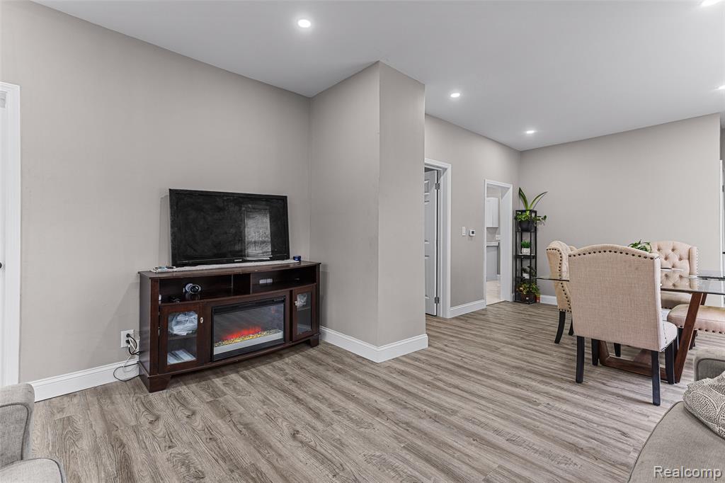 4472 French Road, Detroit, MI 48214 — Photo 3