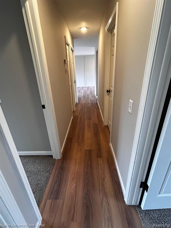 5832 OPALINE Drive, Waterford, MI 48327 — Photo 11
