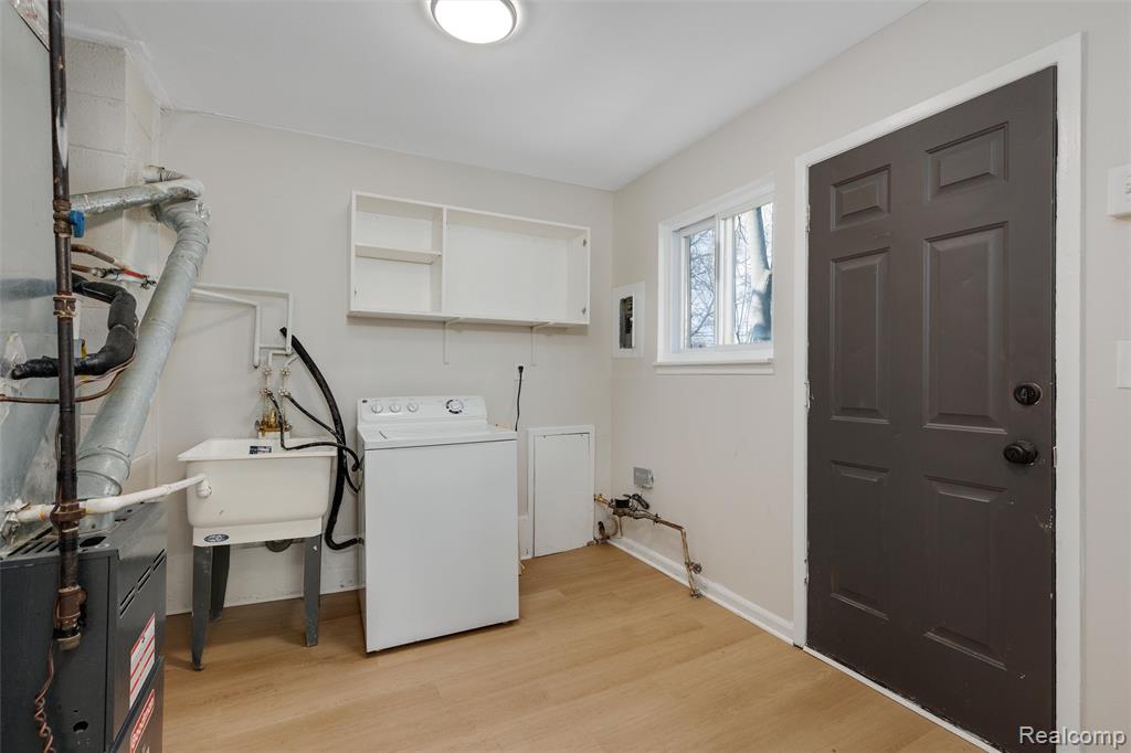 8694 Maxwell Avenue, Warren, MI 48089 — Photo 17