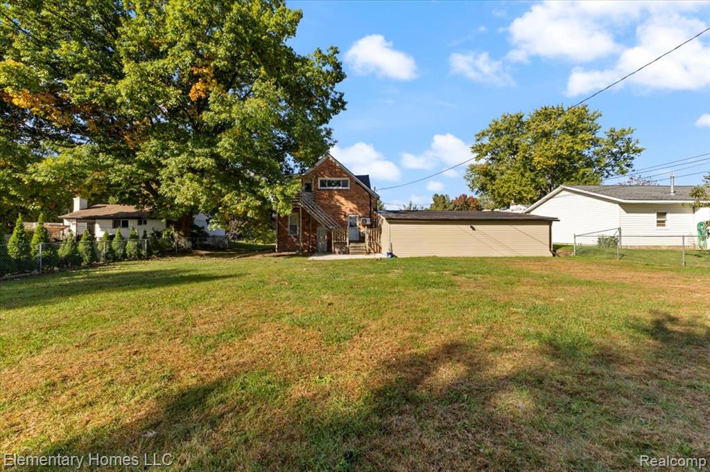 45866 Gable Inn Street, Shelby Twp, MI 48317 — Photo 18