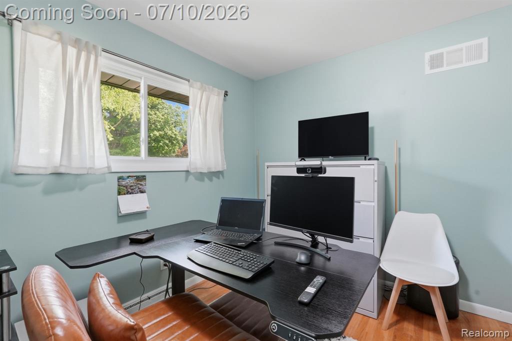1061 Western Drive, Ann Arbor, MI 48103 — Photo 17