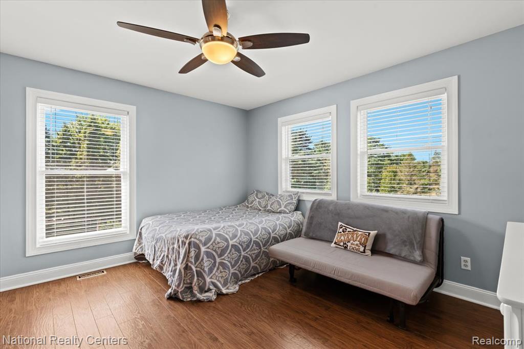 4650 Cooley Lake Road, Commerce Twp, MI 48382 — Photo 23