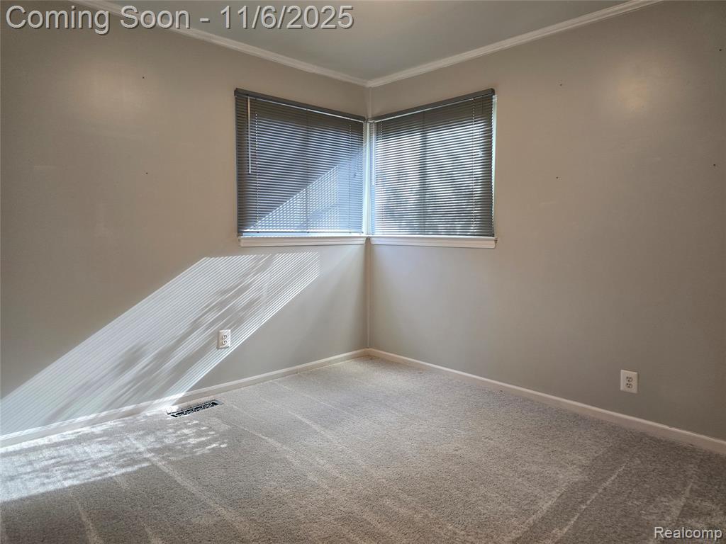 629 N Campbell Road, Royal Oak, MI 48067 — Photo 9