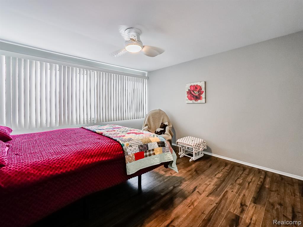 7418 Azalea Court, West Bloomfield, MI — Photo 11