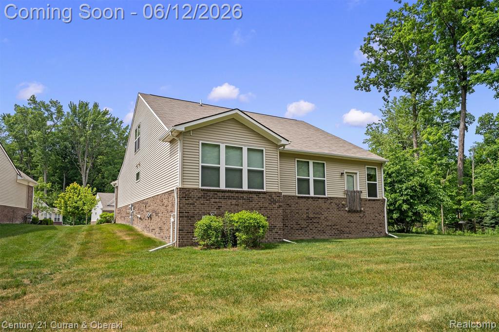 49559 Mapleton Road, Canton, MI 48188 — Photo 47