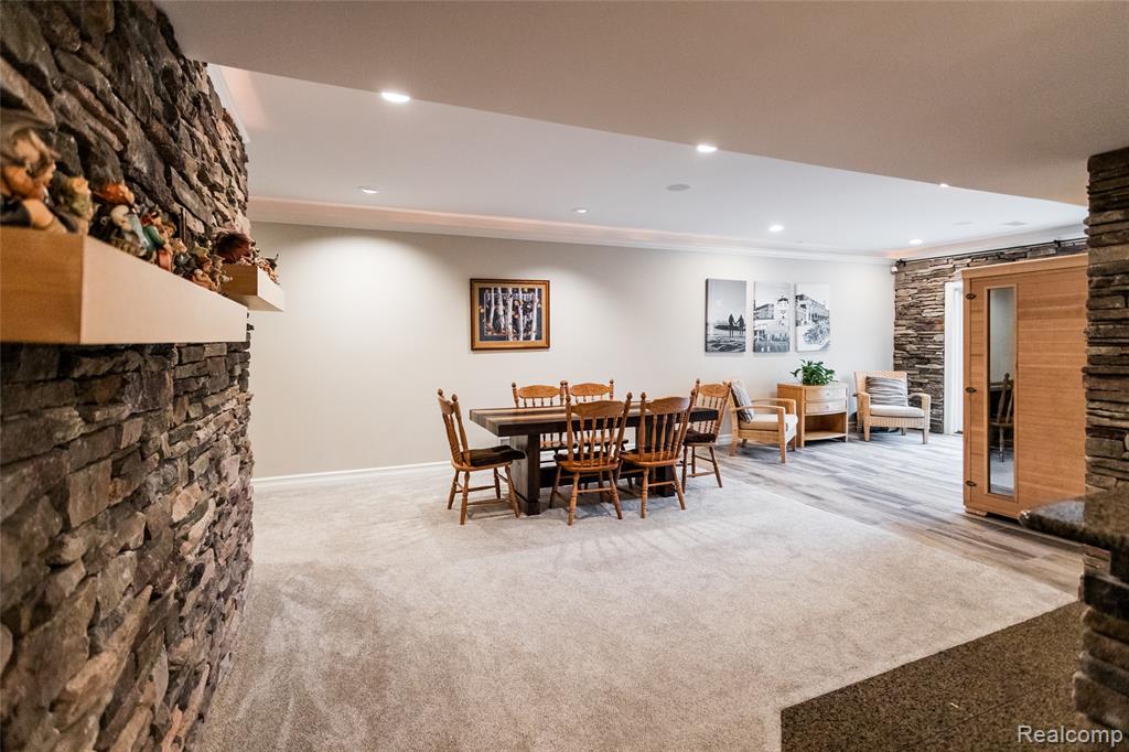 9050 Lake Dominion Drive, Brighton, MI 48114 — Photo 46