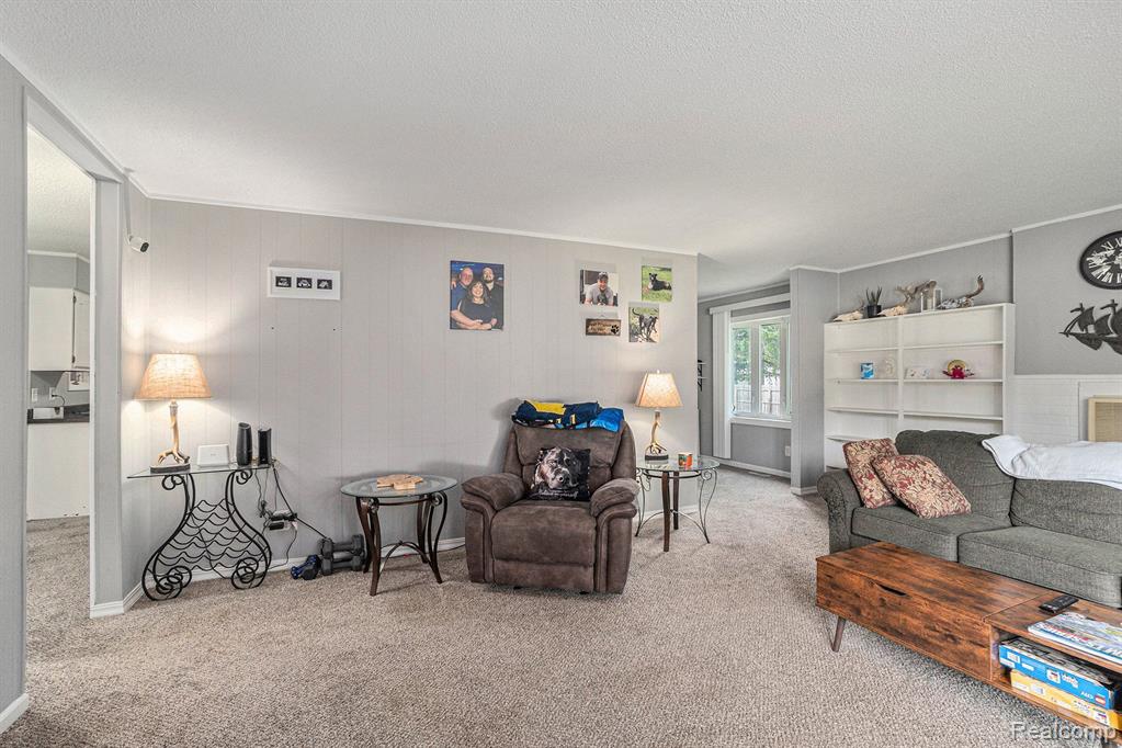 9968 MARSHALL Road, Birch Run, MI 48415 — Photo 8