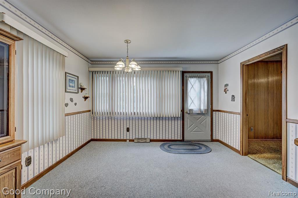 405 CHARLEVOIX Street, Clawson, MI — Photo 13