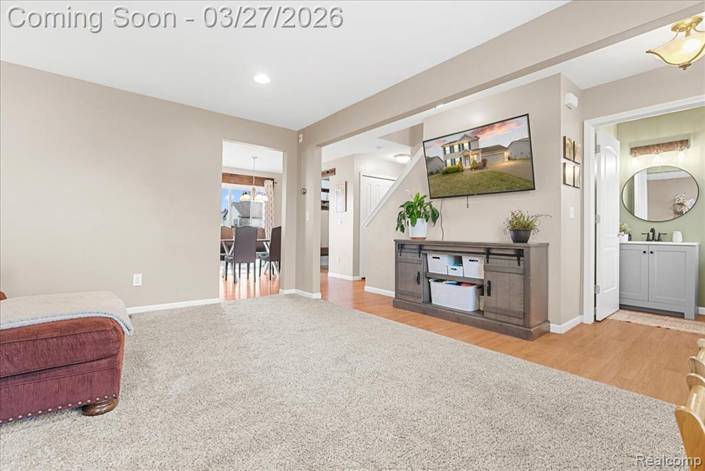 3463 Amber Oaks Drive, Howell, MI 48855 — Photo 6