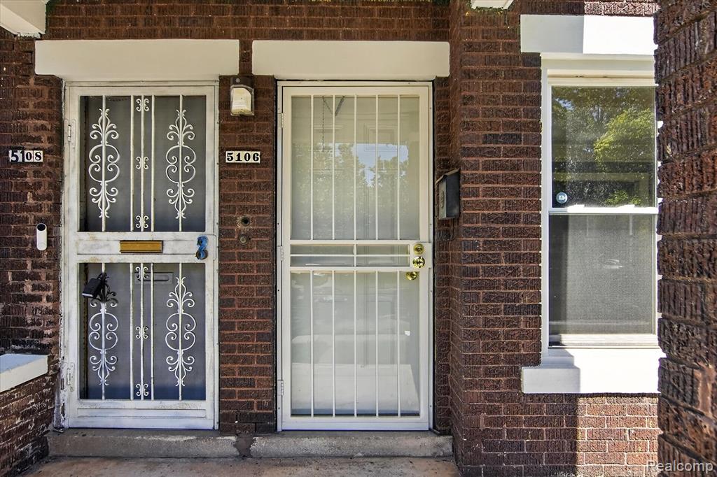 5106-5108 S MARTINDALE Street, Detroit, MI 48204 — Photo 7
