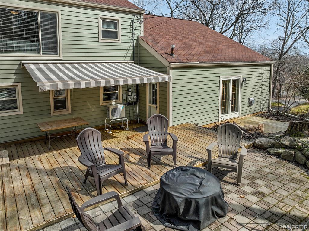 4985 MOHAWK Avenue, Clarkston, MI 48348 — Photo 6