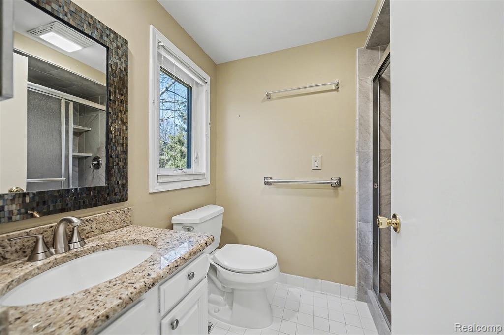 5363 Clearview Drive, Troy, MI 48098 — Photo 52