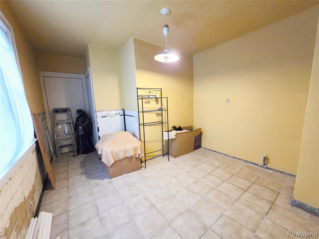 7098 Lafayette Boulevard, Detroit, MI 48209 — Photo 25