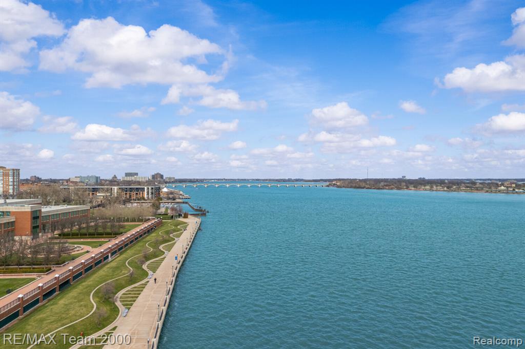 3320 Spinnaker Lane, 15F, Detroit, MI 48207 — Photo 24
