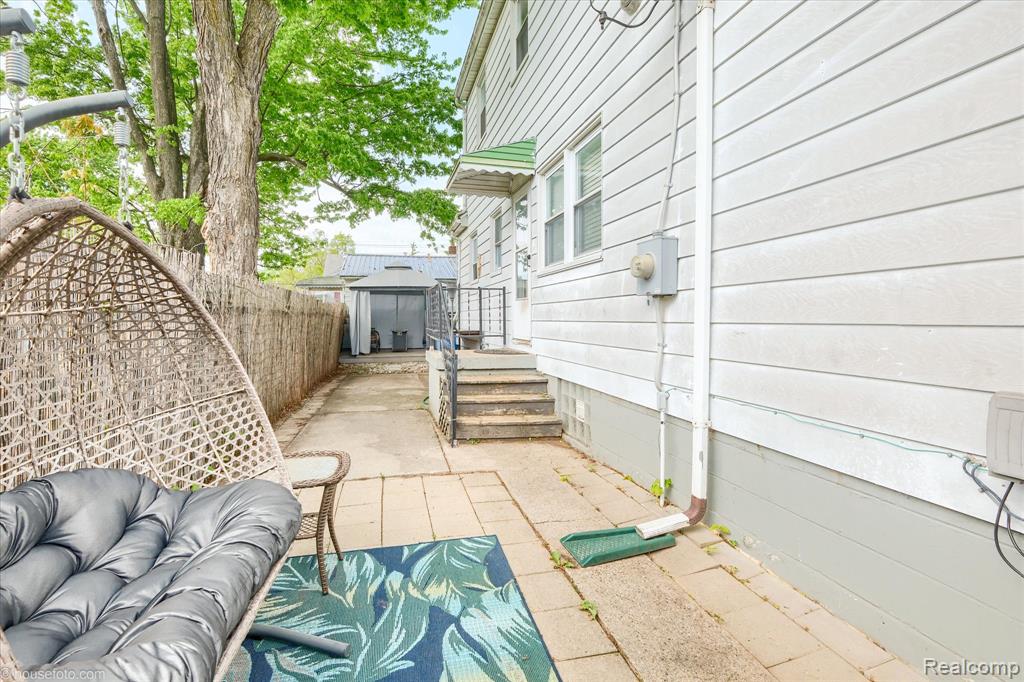 825 N Monroe Street, Lapeer, MI 48446 — Photo 29