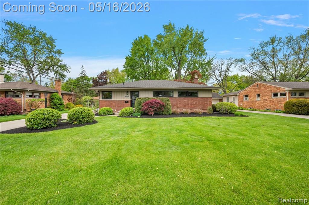 16933 Lauderdale Avenue, Beverly Hills, MI 48025 — Photo 51