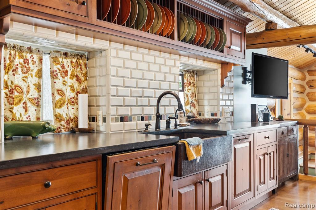 4474 Cass Elizabeth Road, Waterford, MI 48328 — Photo 19