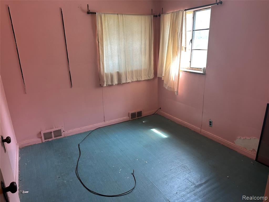 6885 W Outer Drive, Detroit, MI 48235 — Photo 10
