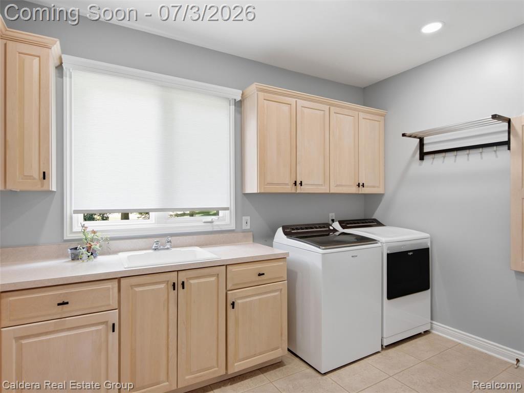 56015 Parkview Drive, Utica, MI 48316 — Photo 45