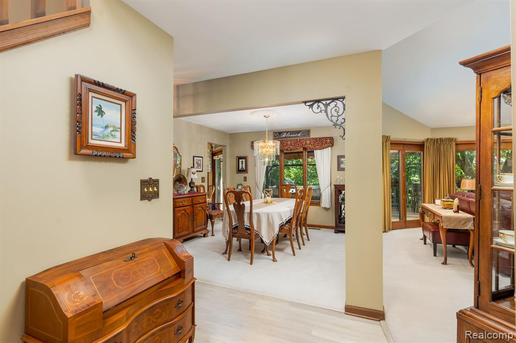 6939 West Ridge Drive, Brighton, MI 48116 — Photo 30