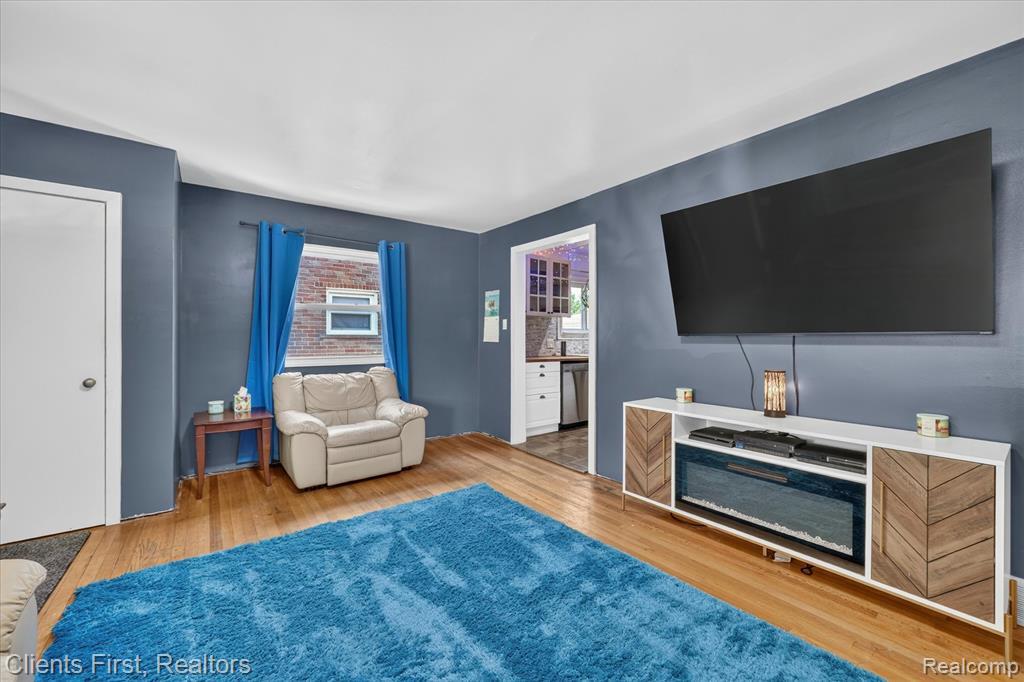 7520 Sloan Street, Taylor, MI 48180 — Photo 9