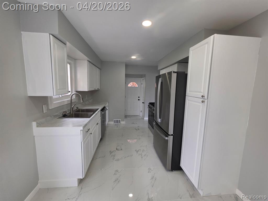 459 New York Avenue, Lincoln Park, MI 48146 — Photo 10