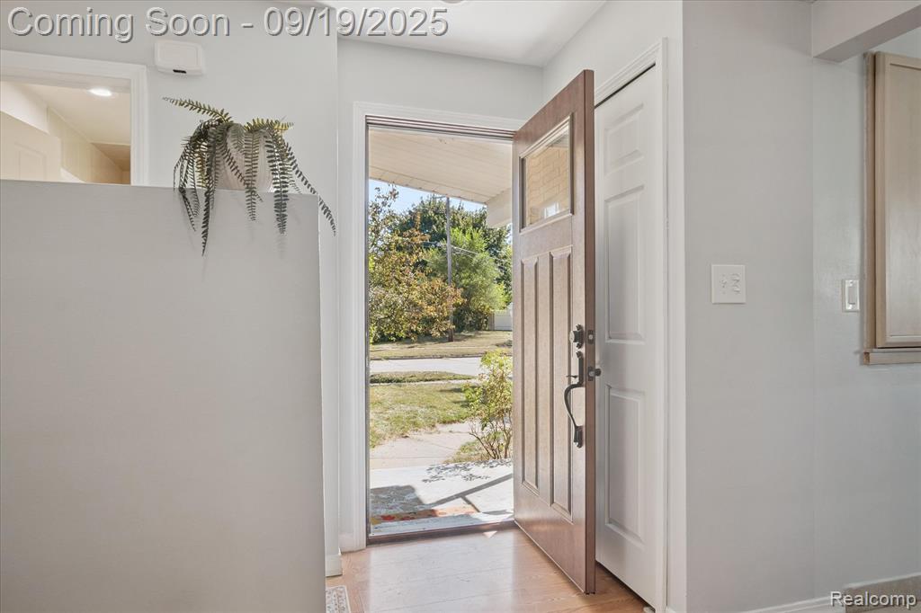 8425 Wormer, Dearborn Heights, MI 48127 — Photo 16