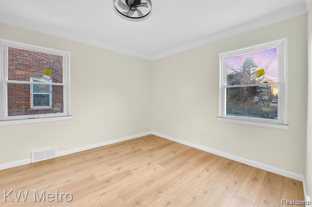 5035 Philip Street, Detroit, MI 48224 — Photo 8