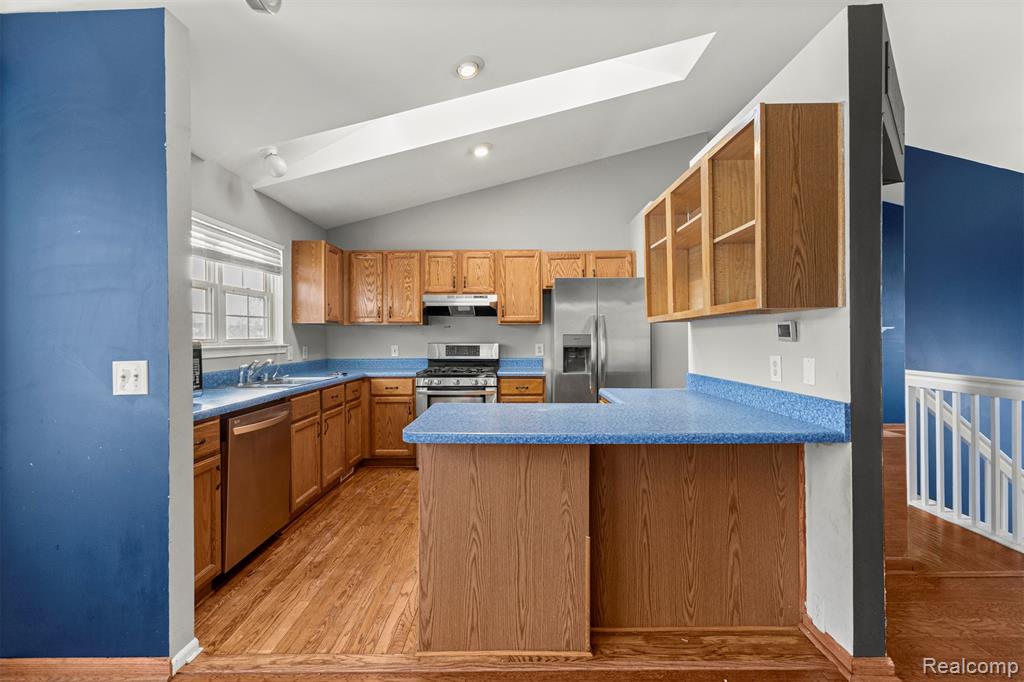 7595 Streamwood Drive, Ypsilanti, MI 48197 — Photo 11