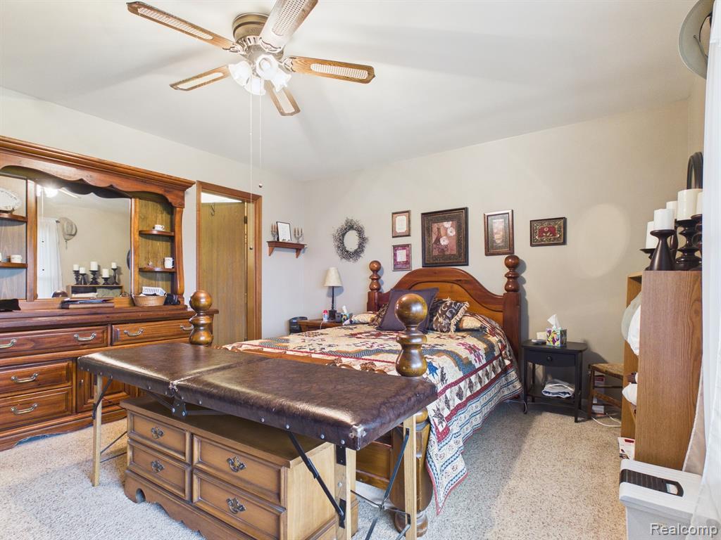 6882 Jones Road, North Branch, MI 48461 — Photo 9