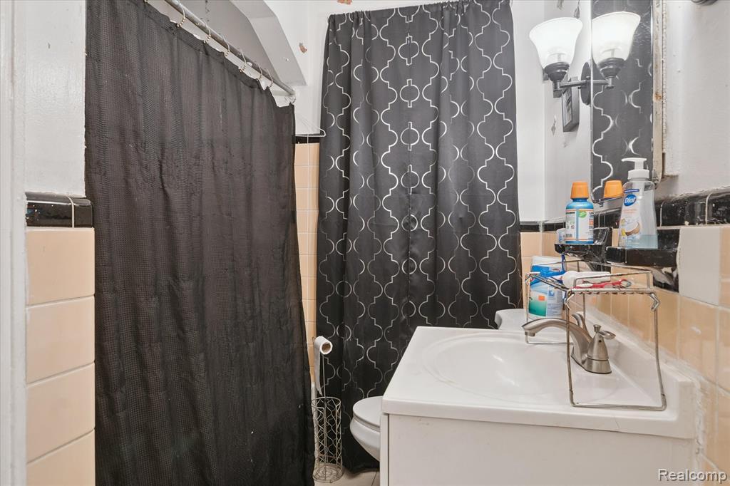 5252 Lodewyck Street, Detroit, MI 48224 — Photo 17